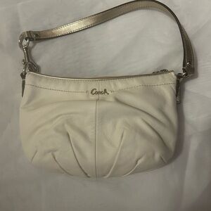 Coach Cream Leather Shoulder Bag with Gold Strap